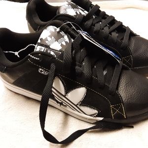 ADIDAS BANKMENT EVOLUTION SNEAKERS